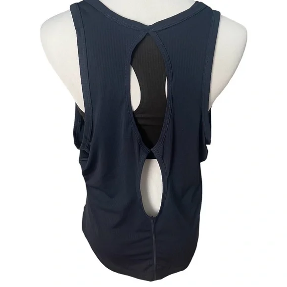 The North Face Flash Dry Razorback Tank with Built in Bra - Picture 3 of 5